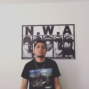 Meet your Posher, Luis